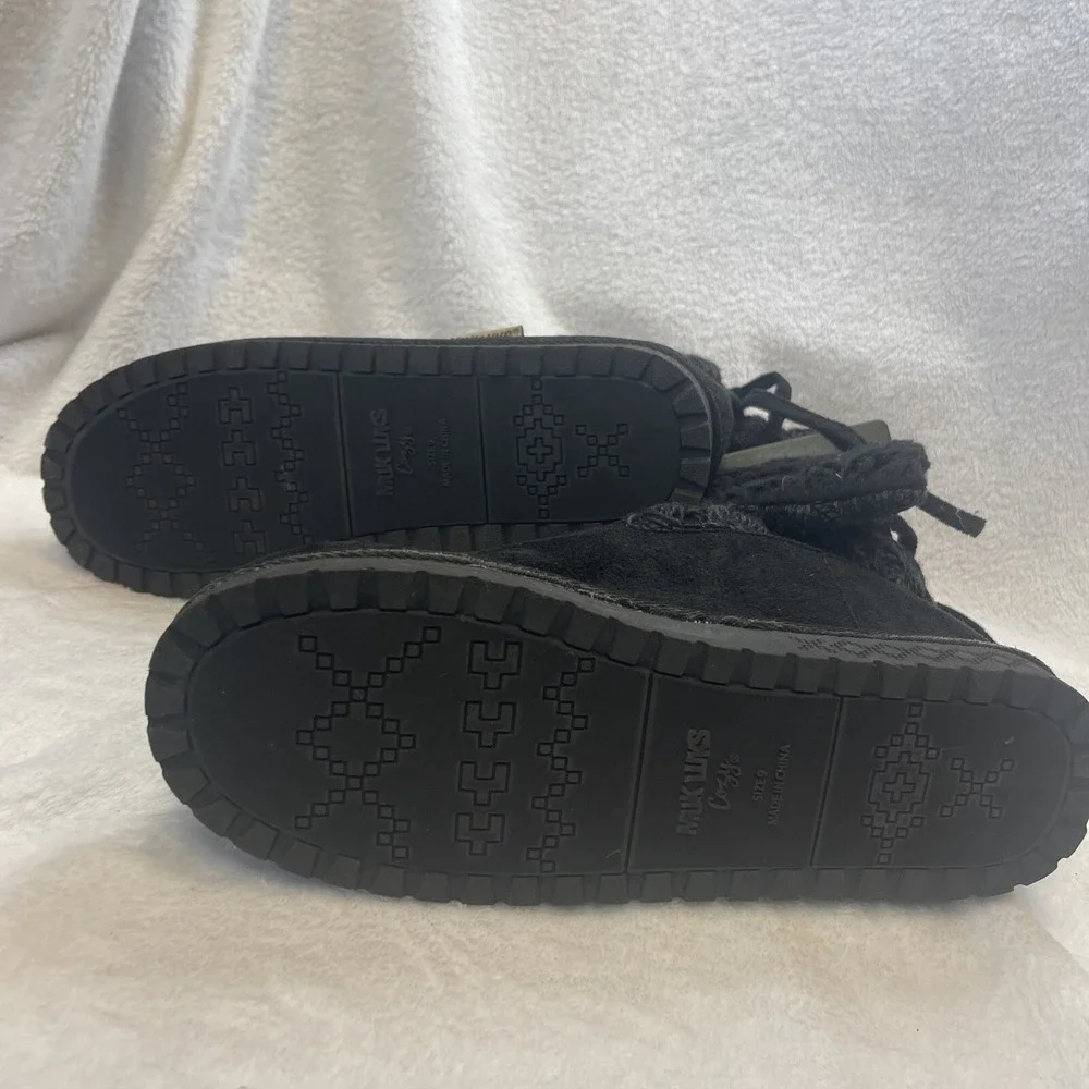 MUK LUKS Cozy Knit Booties‎ Womens Size 9 Black Fuzzy Slipper Boots